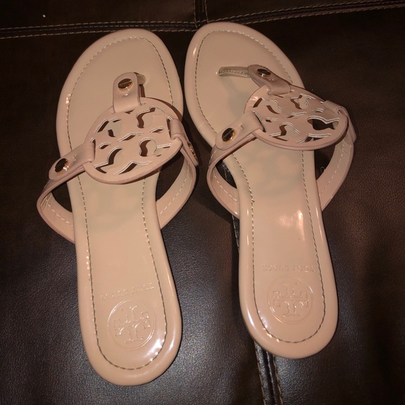 Tory Burch Almost new sandals - Picture 2 of 5